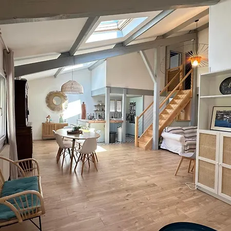 Quiet House With Terrace And Garden Tatil Evi *